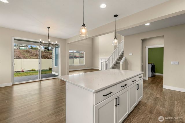 2079 Legacy Place SE, East Wenatchee, WA 98802