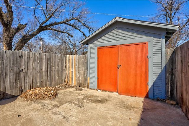 1715 NW 21st Street, Oklahoma City, OK 73106