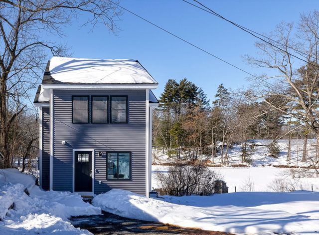 6 Hillside Rd, Northborough, MA 01532