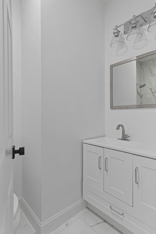 6 Hillside Rd, Northborough, MA 01532