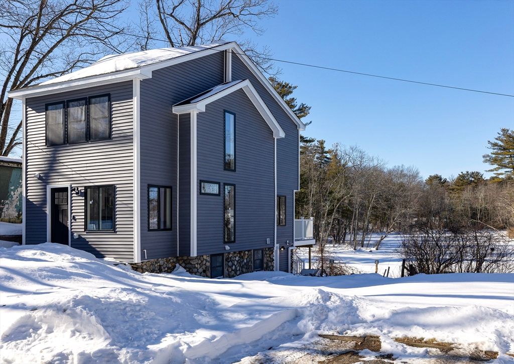 6 Hillside Rd, Northborough, MA 01532