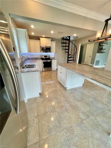 1296 Warner Hall DR, Virginia Beach, VA 23454