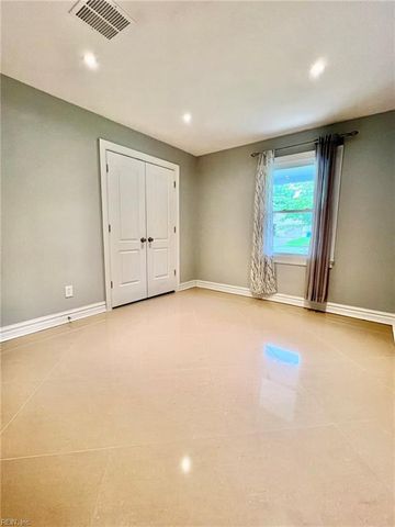 1296 Warner Hall DR, Virginia Beach, VA 23454