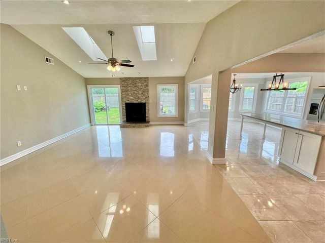 1296 Warner Hall DR, Virginia Beach, VA 23454