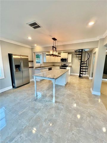 1296 Warner Hall DR, Virginia Beach, VA 23454