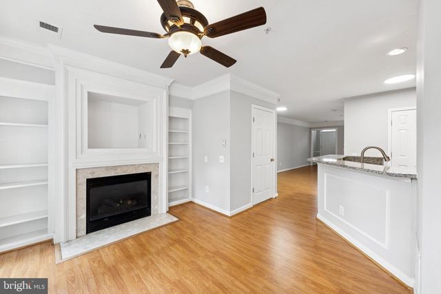 12781 FAIR CREST CT, Fairfax, VA 22033