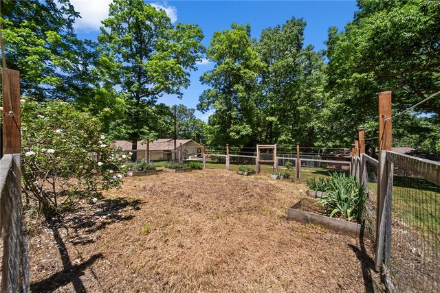9641 Brittany Lane, Rogers, AR 72756