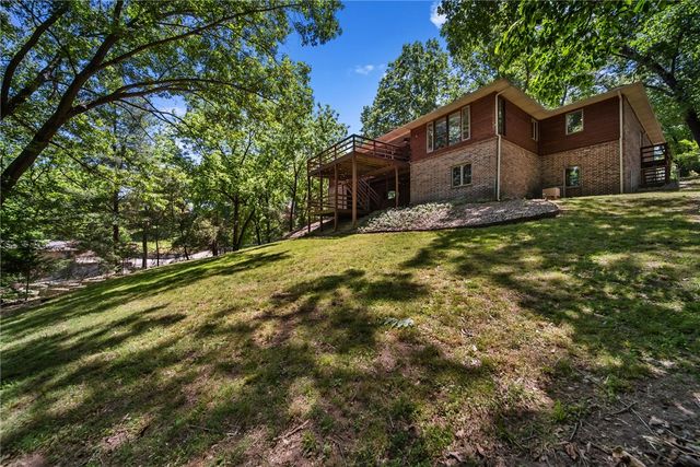 9641 Brittany Lane, Rogers, AR 72756