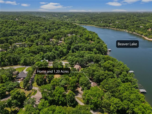 9641 Brittany Lane, Rogers, AR 72756