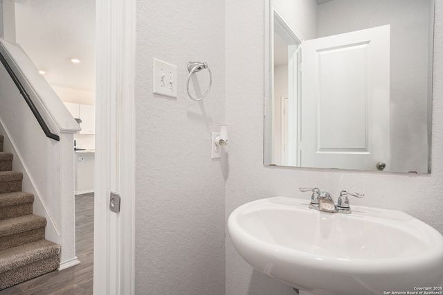 4022 Evaporite Trail, San Antonio, TX 78253