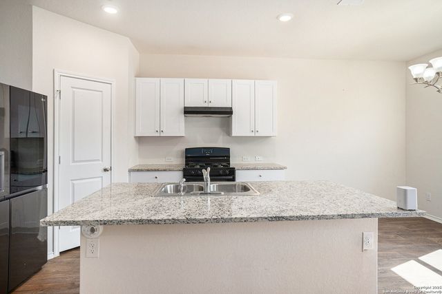 4022 Evaporite Trail, San Antonio, TX 78253