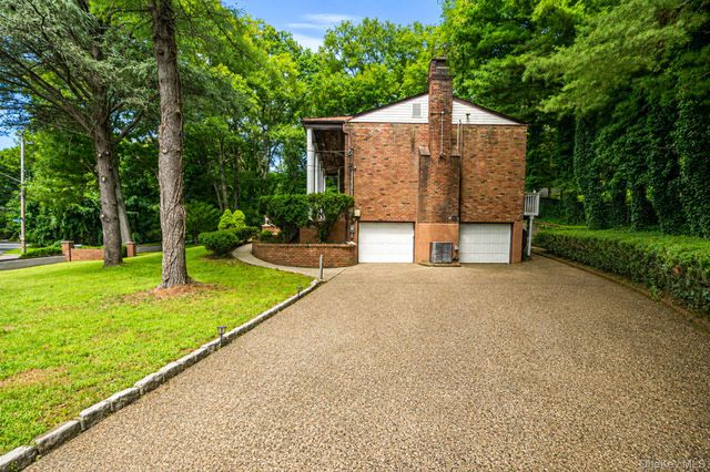 23 Colonial Drive, Smithtown, NY 11787