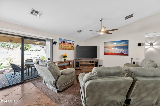653 S ESMERALDA --, Mesa, AZ 85208