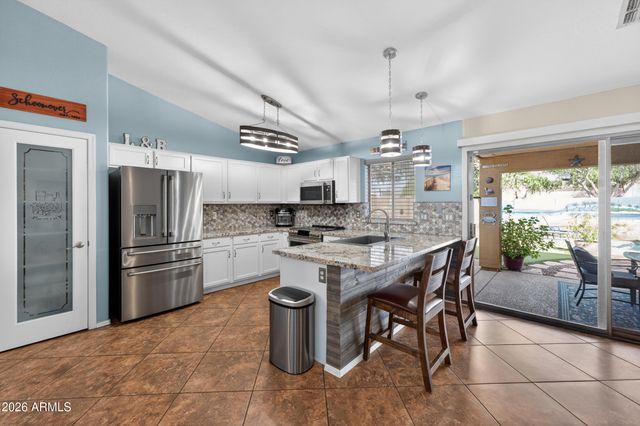 653 S ESMERALDA --, Mesa, AZ 85208