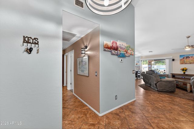 653 S ESMERALDA --, Mesa, AZ 85208