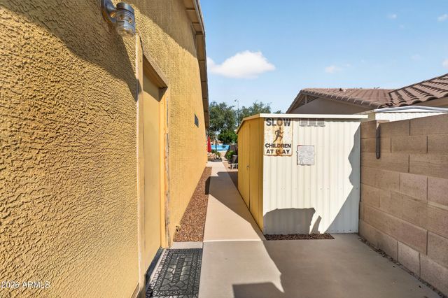 653 S ESMERALDA --, Mesa, AZ 85208