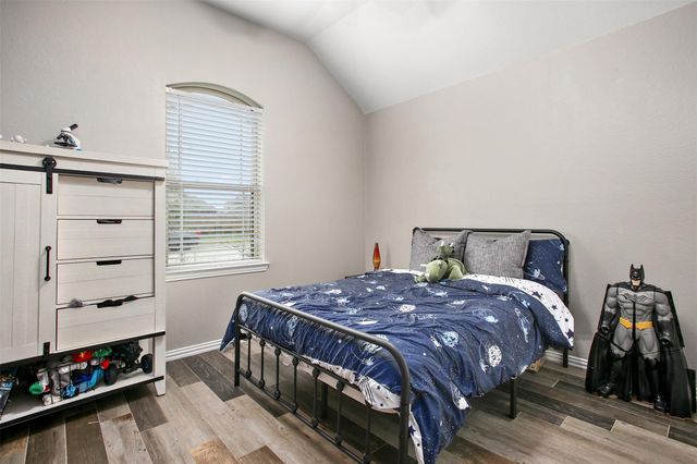 3037 Broadhaven Drive, Texas City, TX 77568