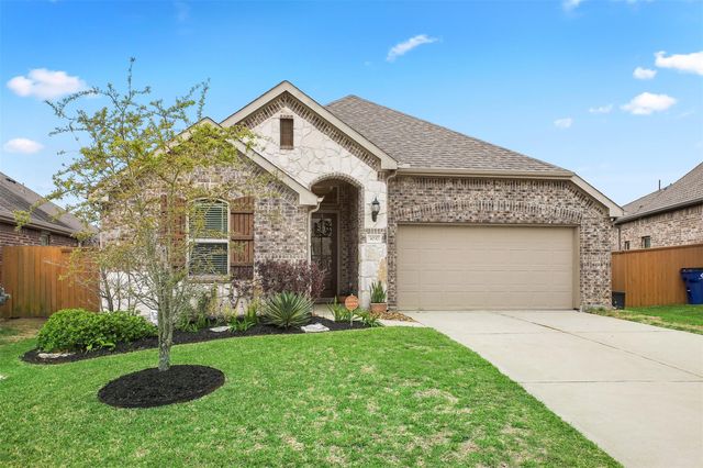 3037 Broadhaven Drive, Texas City, TX 77568