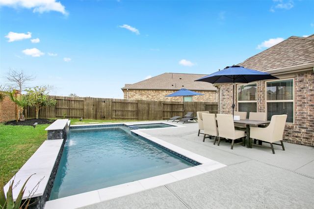 3037 Broadhaven Drive, Texas City, TX 77568