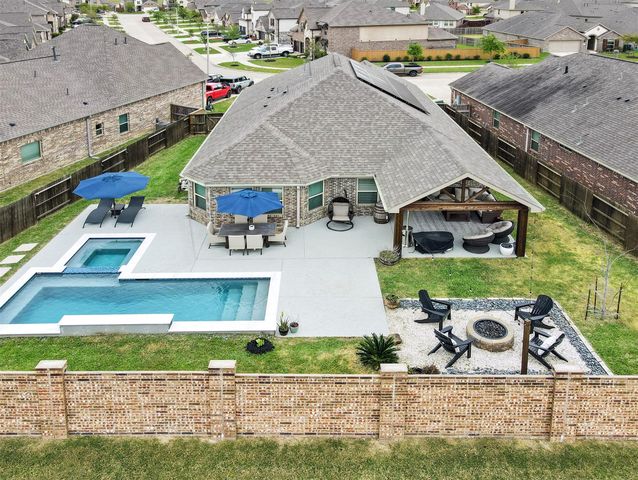 3037 Broadhaven Drive, Texas City, TX 77568