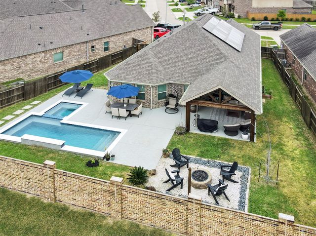 3037 Broadhaven Drive, Texas City, TX 77568