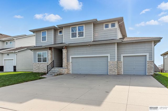 8620 S 168th Avenue, Omaha, NE 68136