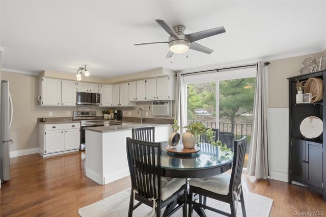 304 Parr Meadow Drive 3D, Newburgh, NY 12550