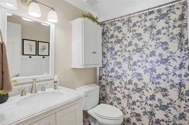 304 Parr Meadow Drive 3D, Newburgh, NY 12550