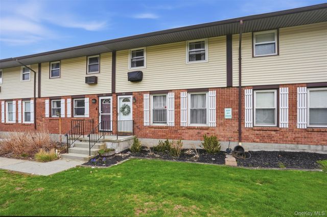 304 Parr Meadow Drive 3D, Newburgh, NY 12550