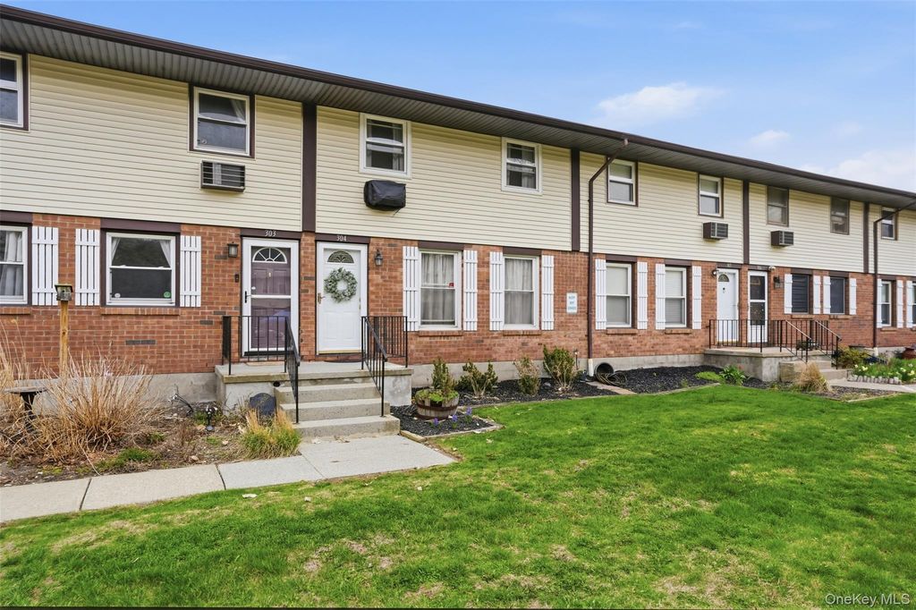 304 Parr Meadow Drive 3D, Newburgh, NY 12550