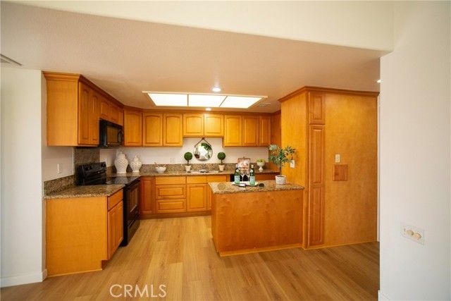 13730 Annandale Dr., M1-31F, Seal Beach, CA 90740