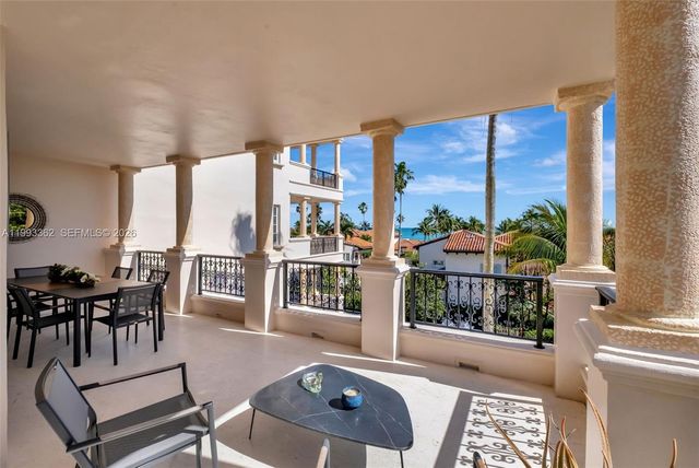 19136 Fisher Island Drive 19136, Miami Beach, FL 33109