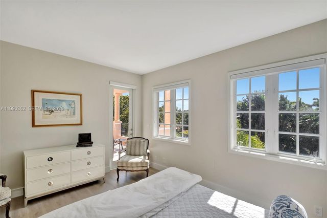 19136 Fisher Island Drive 19136, Miami Beach, FL 33109