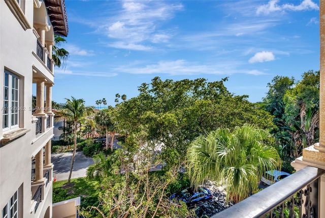19136 Fisher Island Drive 19136, Miami Beach, FL 33109