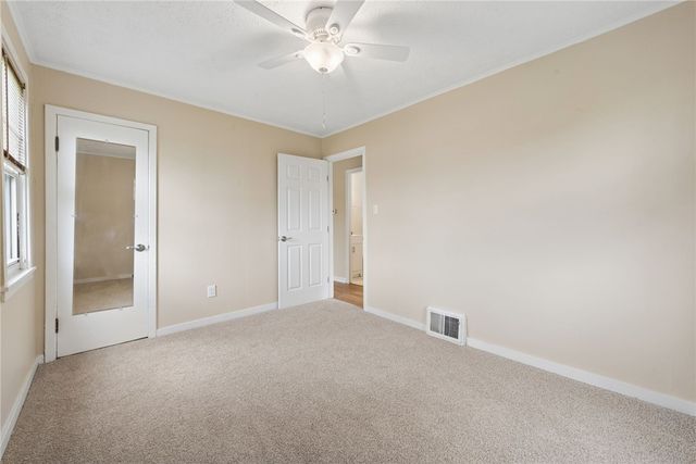 528 CEDARHURST DR, N Versailles, PA 15137