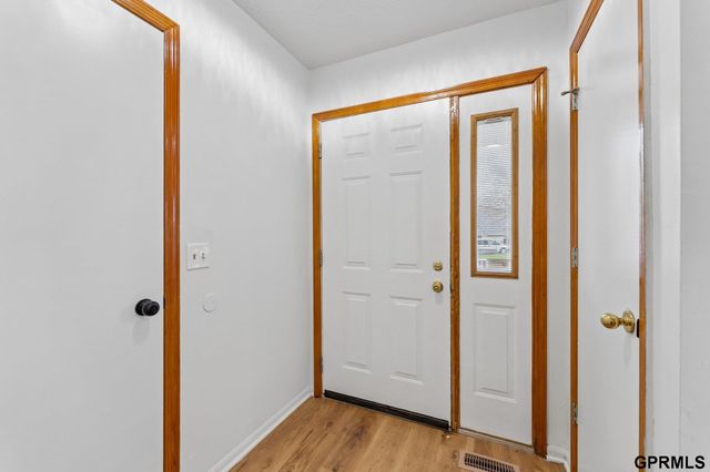 3468 Fowler Circle, Omaha, NE 68112