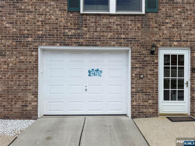 453 Liberty Street 12, Little Ferry, NJ 07643