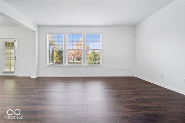 6406 Concord Drive, Zionsville, IN 46077