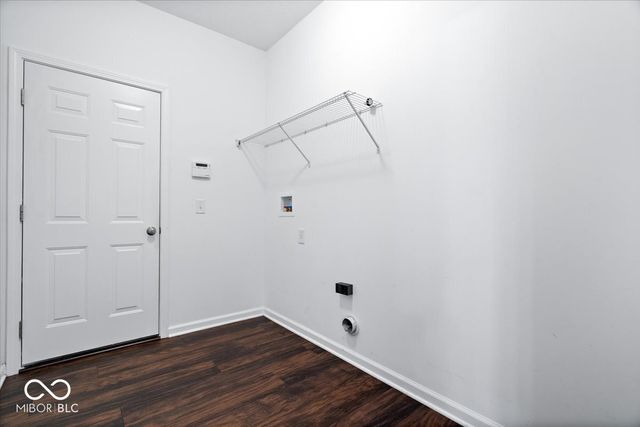 6406 Concord Drive, Zionsville, IN 46077