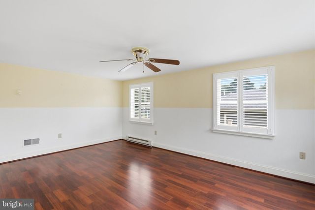 18820 ROLLING RD, Hagerstown, MD 21742