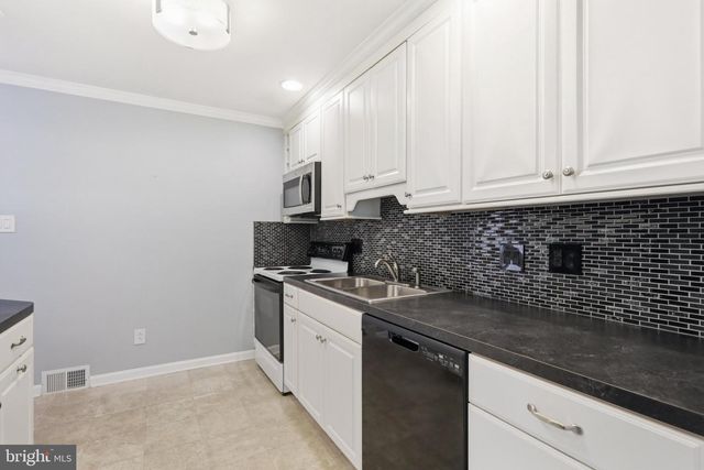 18820 ROLLING RD, Hagerstown, MD 21742