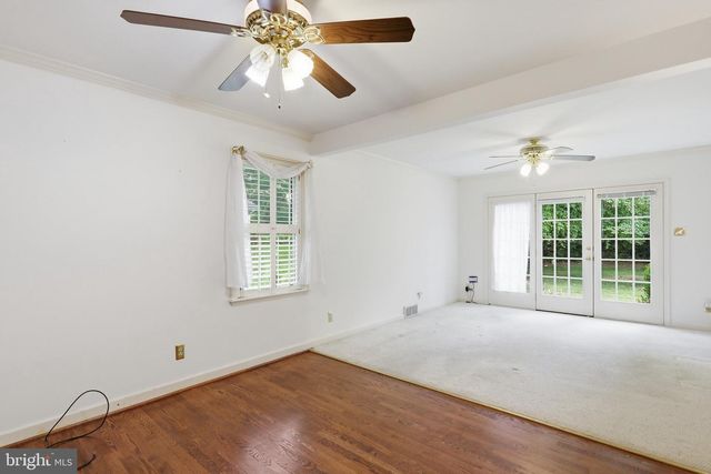18820 ROLLING RD, Hagerstown, MD 21742