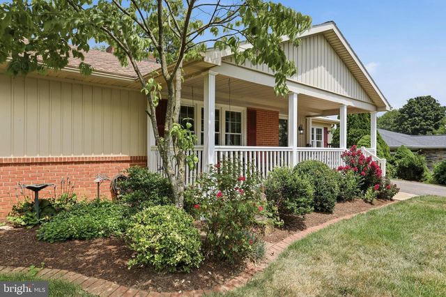 18820 ROLLING RD, Hagerstown, MD 21742