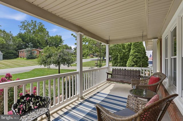 18820 ROLLING RD, Hagerstown, MD 21742