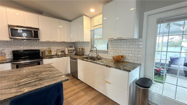 15759 SE 97TH AVENUE, Summerfield, FL 34491