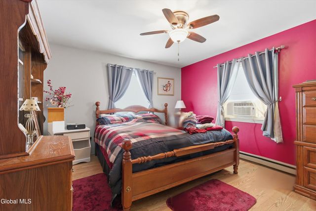 17 Echo Lane, Warrensburg, NY 12885