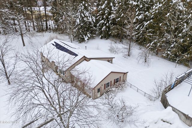 17 Echo Lane, Warrensburg, NY 12885