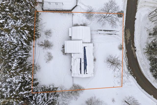 17 Echo Lane, Warrensburg, NY 12885