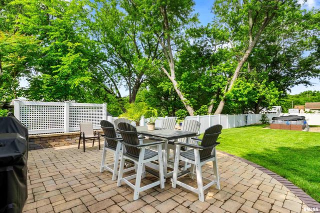 1618 N MOODY Court, Peoria, IL 61604