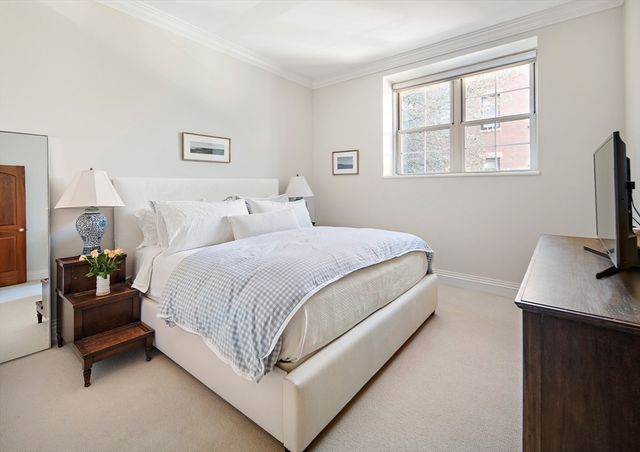 30 Monument Sq 104, Boston, MA 02129